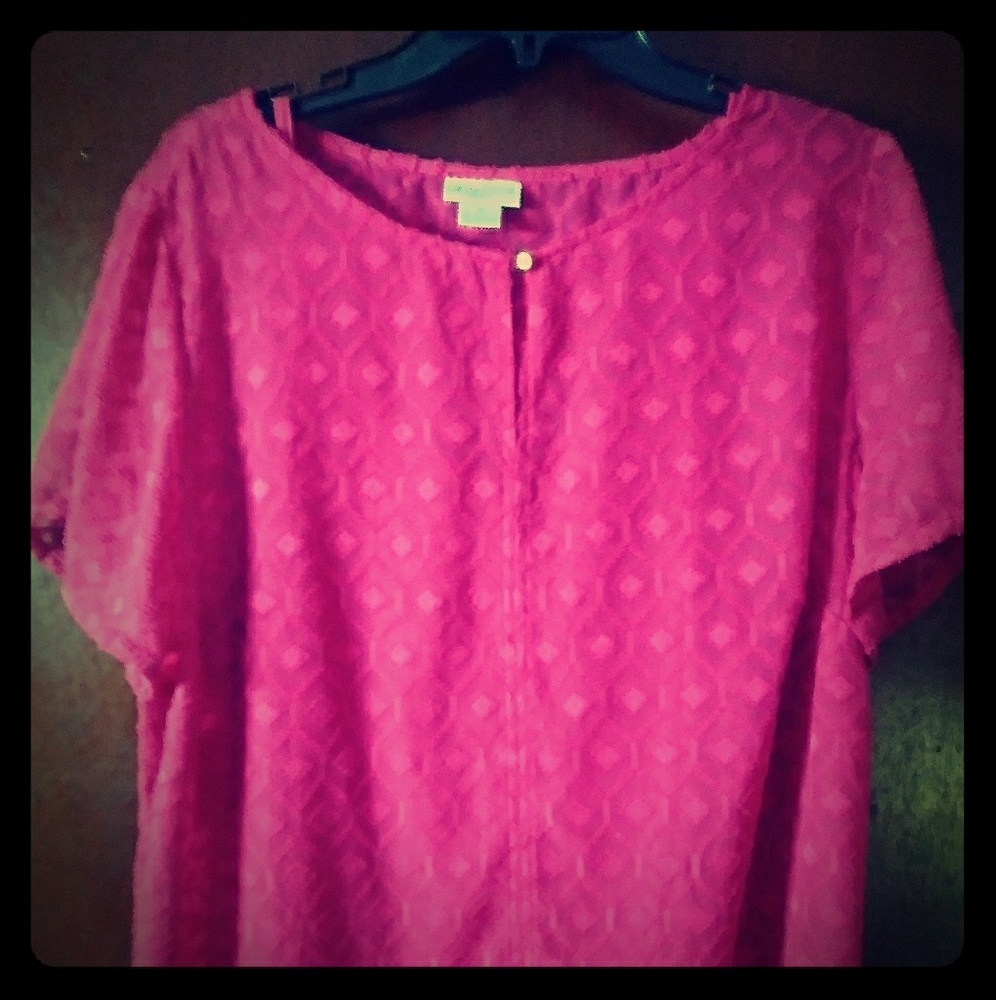 Short sleeve dress top